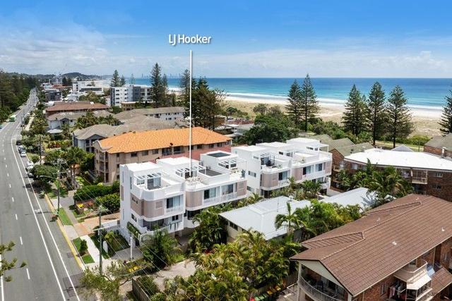 2/135 Golden Four Drive, QLD 4225