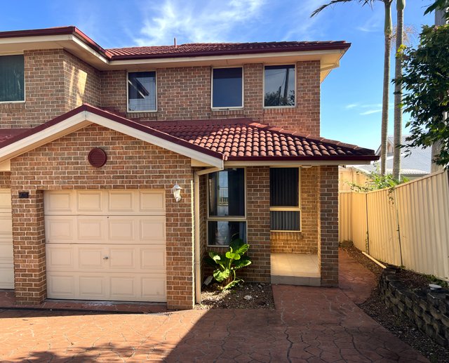 2/105 Main Road, NSW 2263