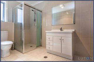 Bathroom (2015-10-02)
