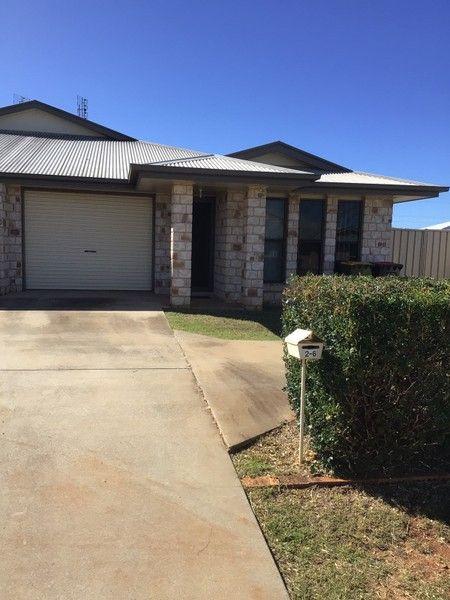 2/6 David Place, QLD 4610