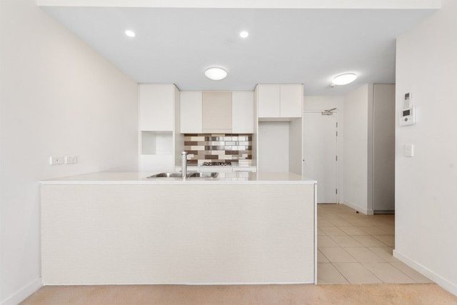 511/70 Charlotte Street, NSW 2194