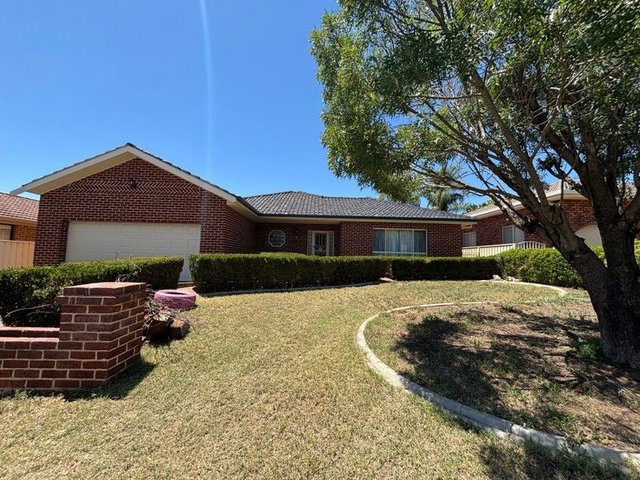 7 Noonga Crescent, NSW 2340