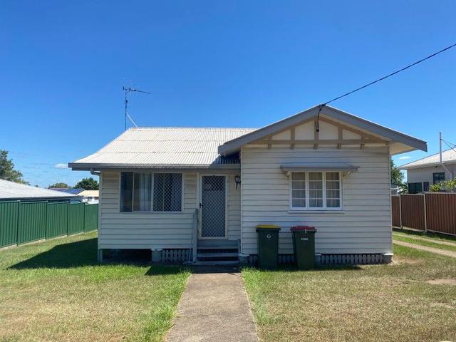 230 Walker Street, QLD 4650