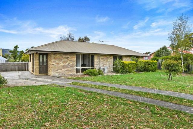 5 Angwin Court, TAS 7054