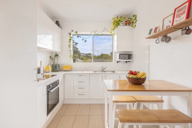 8/5 Gilmore Street, NSW 2500