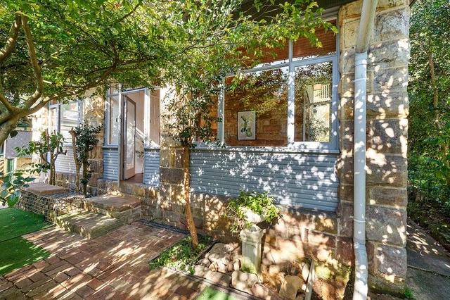 6 River Avenue, NSW 2067