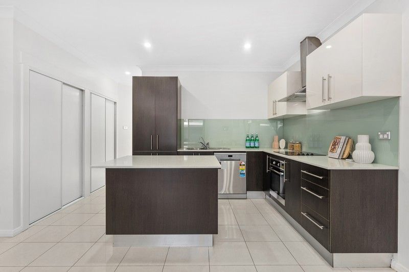 https://images.allhomes.com.au/property/photo/45ee8f5fc60ca9cd8d7d4e68816be12b_hd.jpg