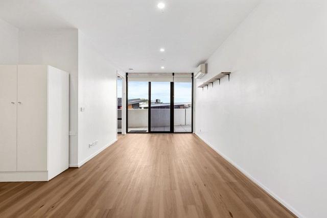 572/38 Mount Alexander Rd, VIC 3032