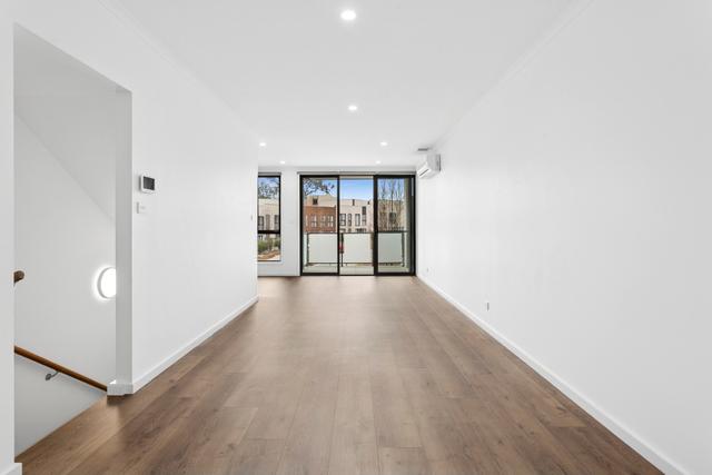 32/128 Easty Street, ACT 2606