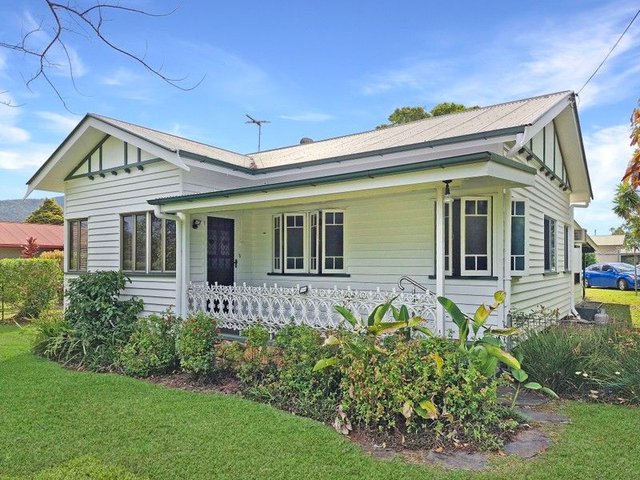 21 Holm Street, QLD 4883
