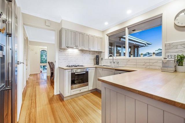 34 Cambrian Crescent, VIC 3150