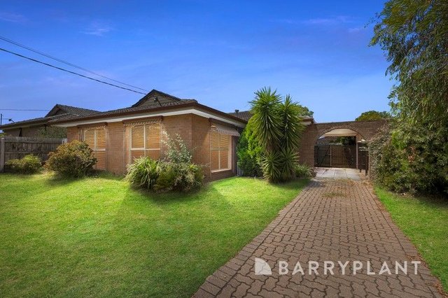 4 Selsey Court, VIC 3021