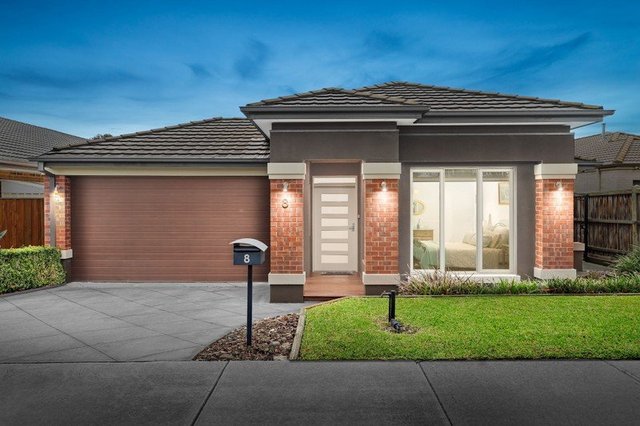 8 Basken Drive, VIC 3752