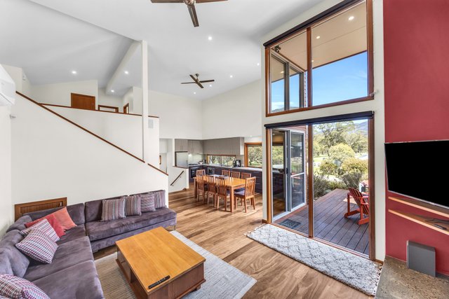 7 Bullocks Drive, NSW 2627