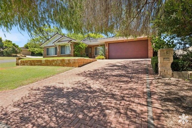 5 Stenton Corner, WA 6149