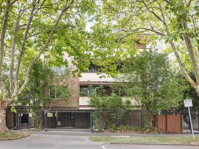 4/11 Redan Street, VIC 3182