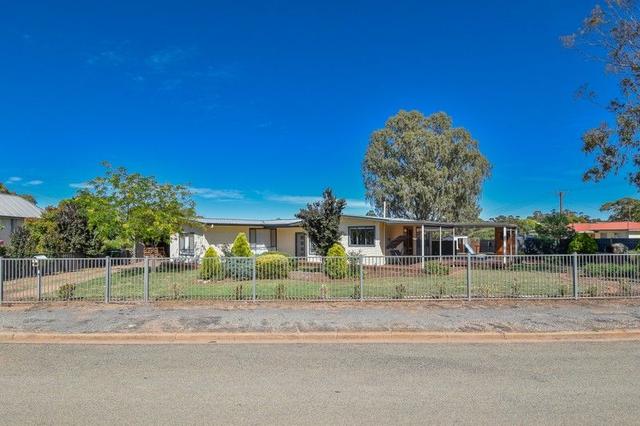 6 Clifton Rd, SA 5491
