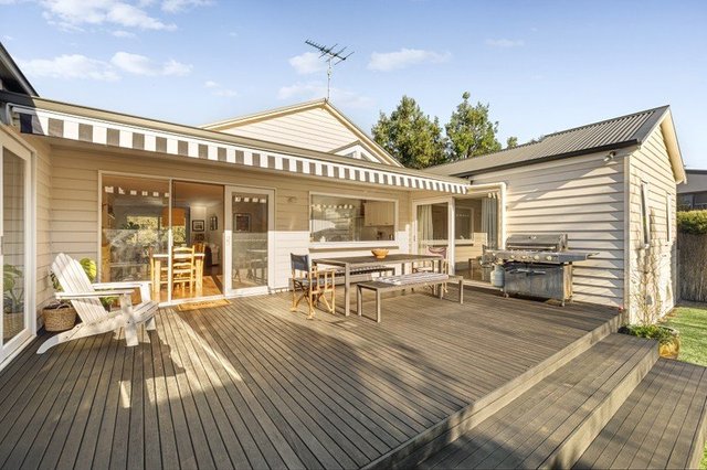 14 First Settlement Drive, VIC 3943
