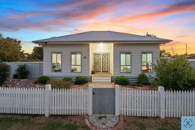 32 Calaway Street, NSW 2714