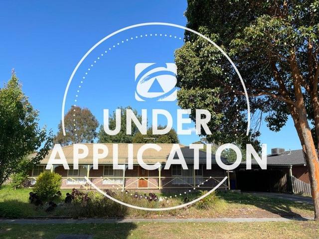 10 Cheviot Ave, VIC 3806