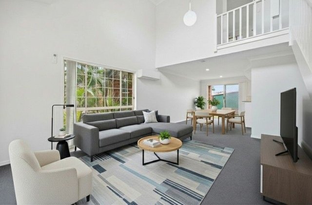 18/2 Doyalson Place, QLD 4212