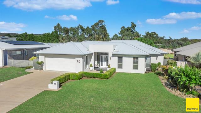 70 Vernon Street, NSW 2360