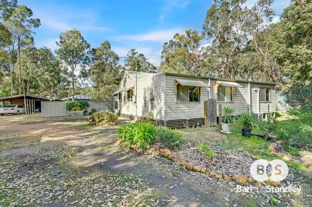6 Moore Road, WA 6243