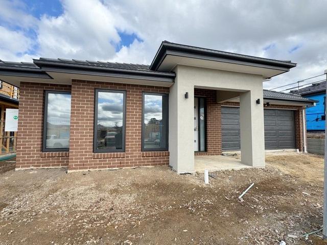4 Topiary Street, VIC 3810