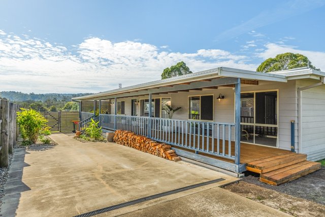 23 Lakeside Dr, NSW 2551