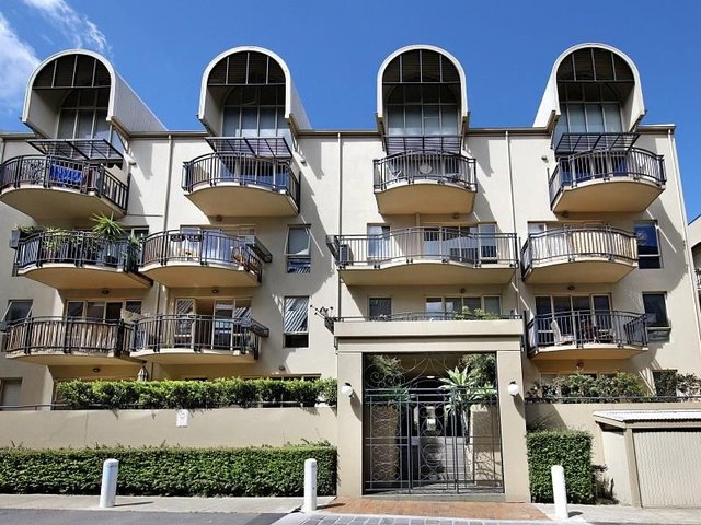 71/108 Greville Street, VIC 3181