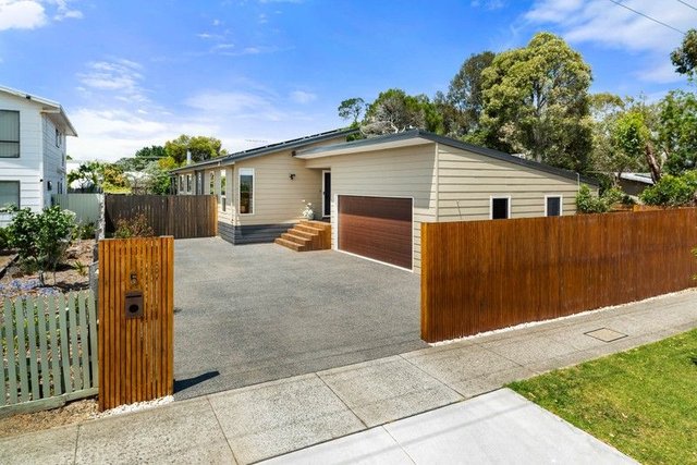 5 Churchill Drive, VIC 3922