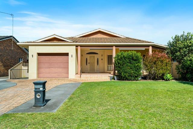 22 Woden Street, NSW 2540