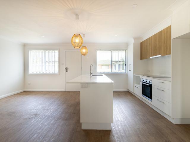 Unit 2/146 Jacobs Drive, NSW 2540