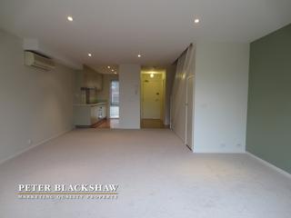 Living room (2013-05-31)