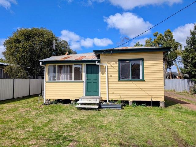 11 Clark Street, QLD 4405