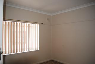 Bedroom 2 (2015-12-02)