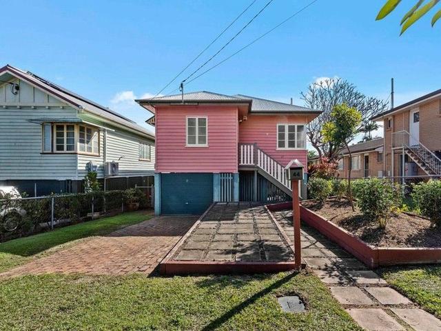 44 Chaucer Street, QLD 4105