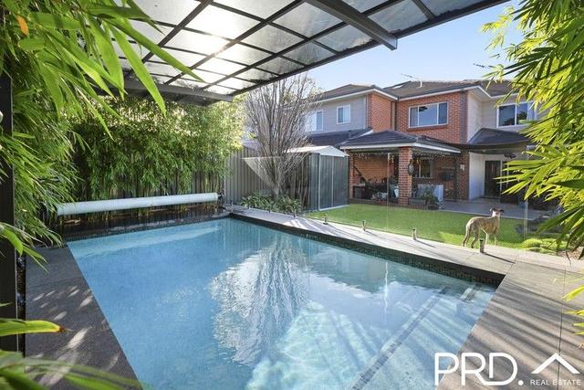 17a Edinburgh Drive, NSW 2212