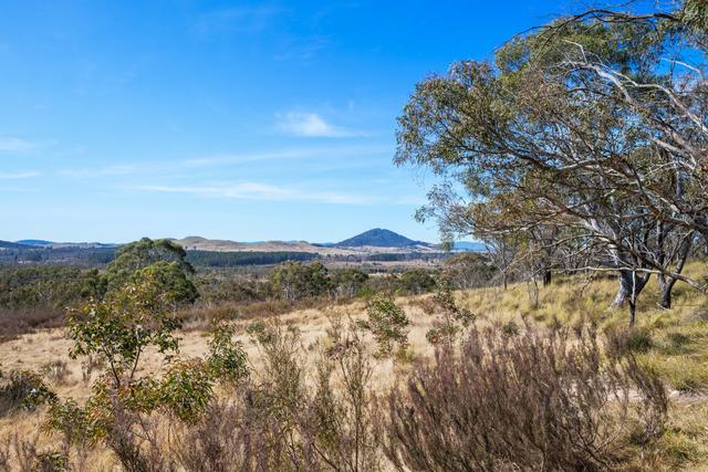 277 Farringdon Road, NSW 2622