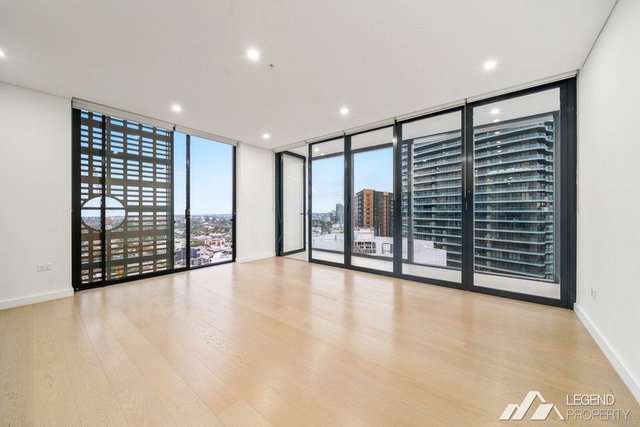 2405/10 Atchison Street, NSW 2065