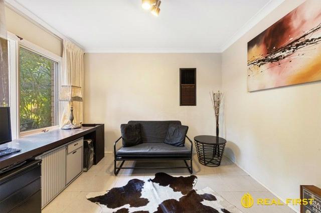 6 Blair Place, NSW 2075