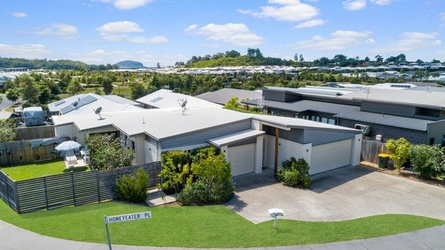 1 Honeyeater Place, QLD 4560