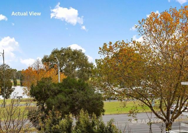 213/70 Queens Road, VIC 3000