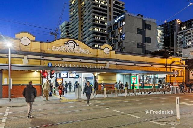 1301/18 Claremont Street, VIC 3141