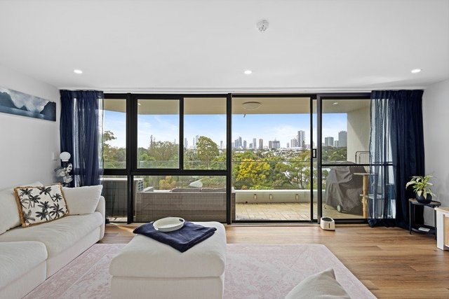 16/54 Hooker Boulevard, QLD 4218