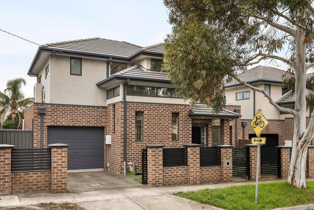2A Sylvan Grove, VIC 3044