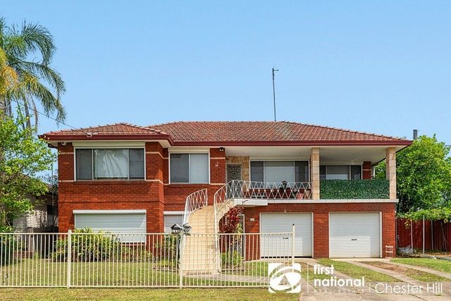24 Carnegie Road, NSW 2162
