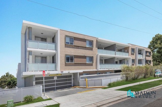 105/8 Burbang Crescent Crescent, NSW 2116