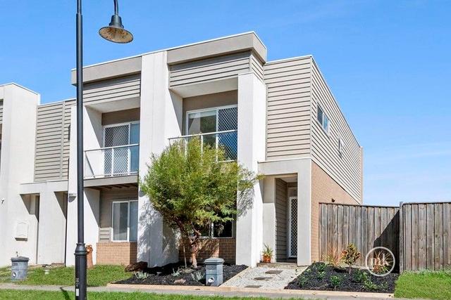 6 Courthouse Walk, VIC 3754