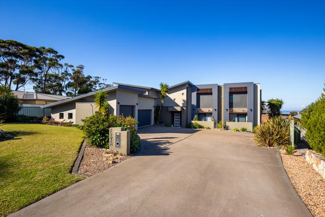 11 The Crest, NSW 2548